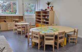 Lasteaia toolid ja lauad